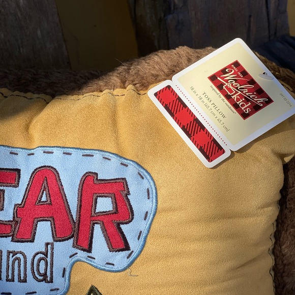 Woolrich Throw Pillows Big Bear Camping Adventures 18” x 18” - New - Picture 3 of 3